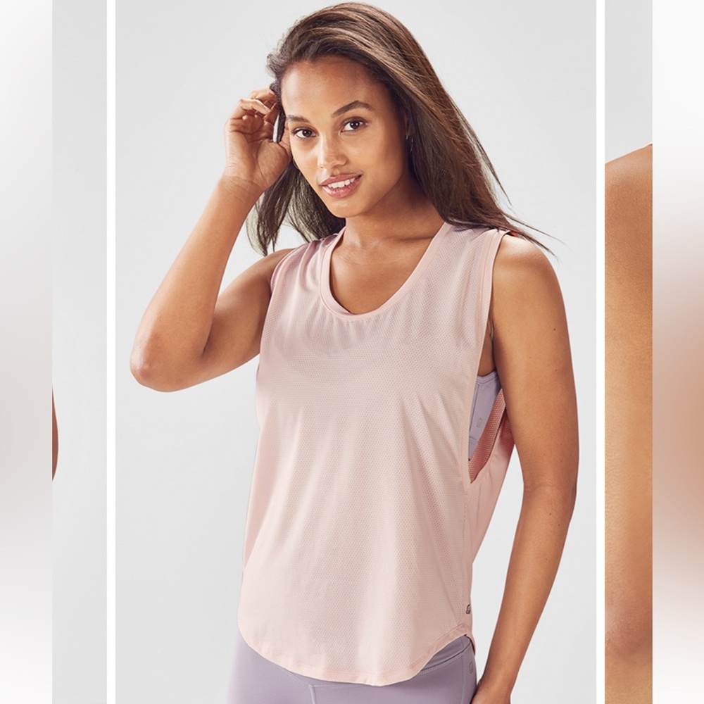 Fabletics Janis Graphic Mesh Tank - Picture 2 of 7
